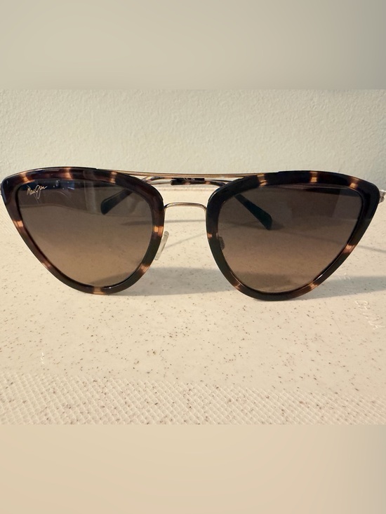 Maui Jim Accessories - Maui Jim Tortoiseshell Brown Gradient Sunglasses